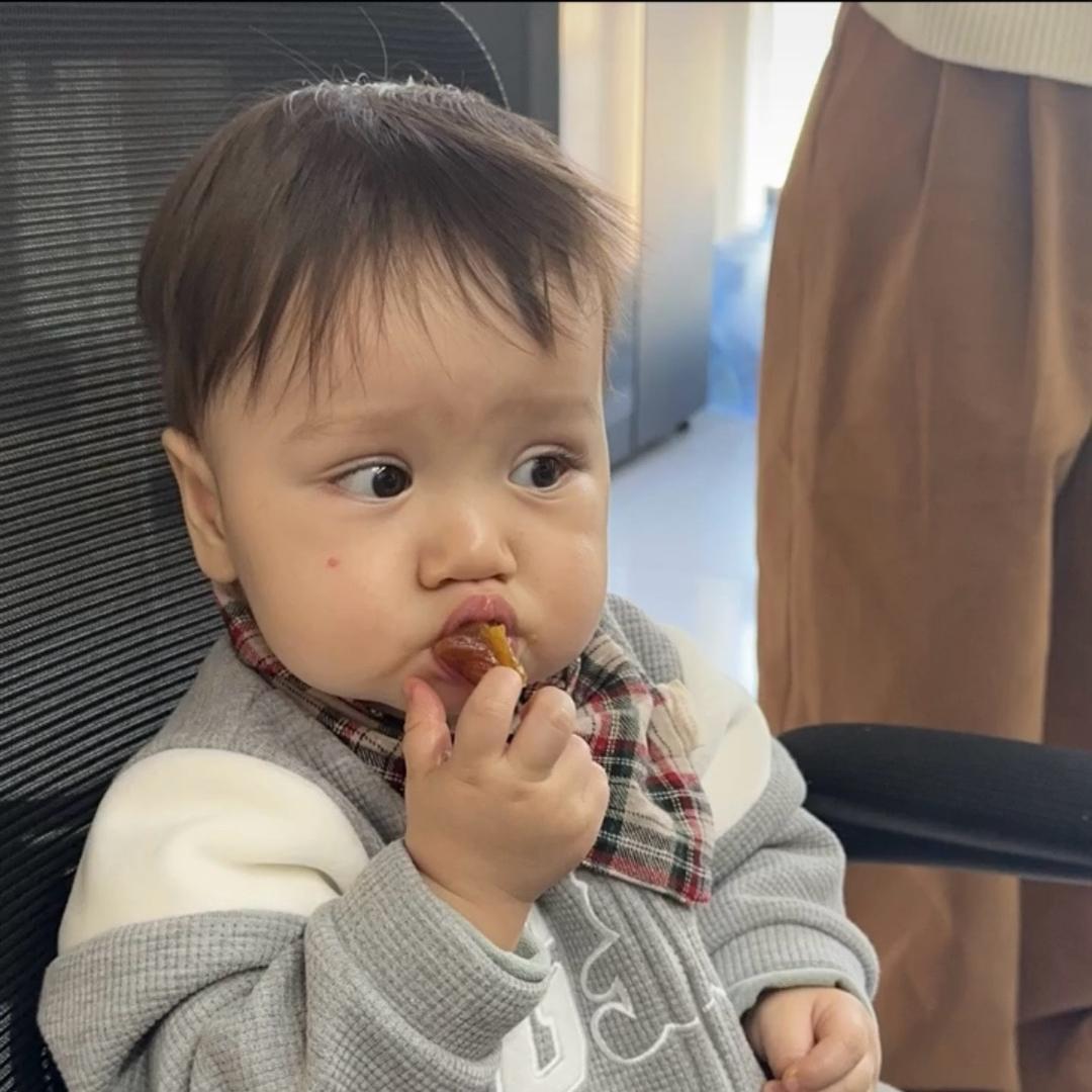 是韩佳璇