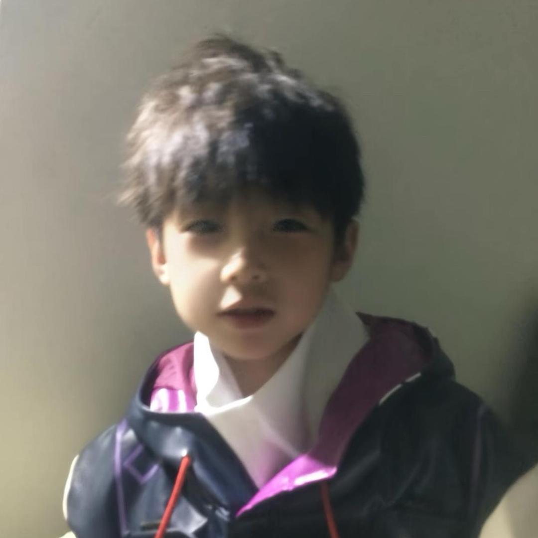捅兄弟两刀只为讨女神欢心