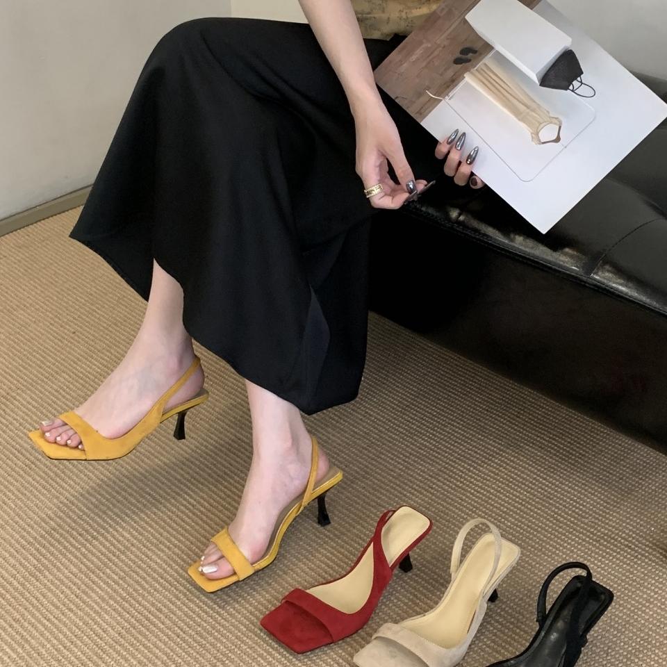 严品轻奢女鞋