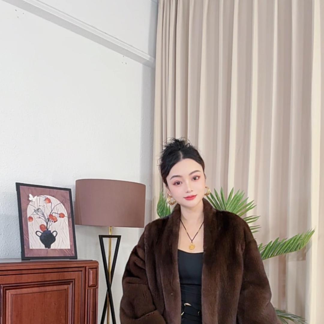 海宁衣尚阁皮草