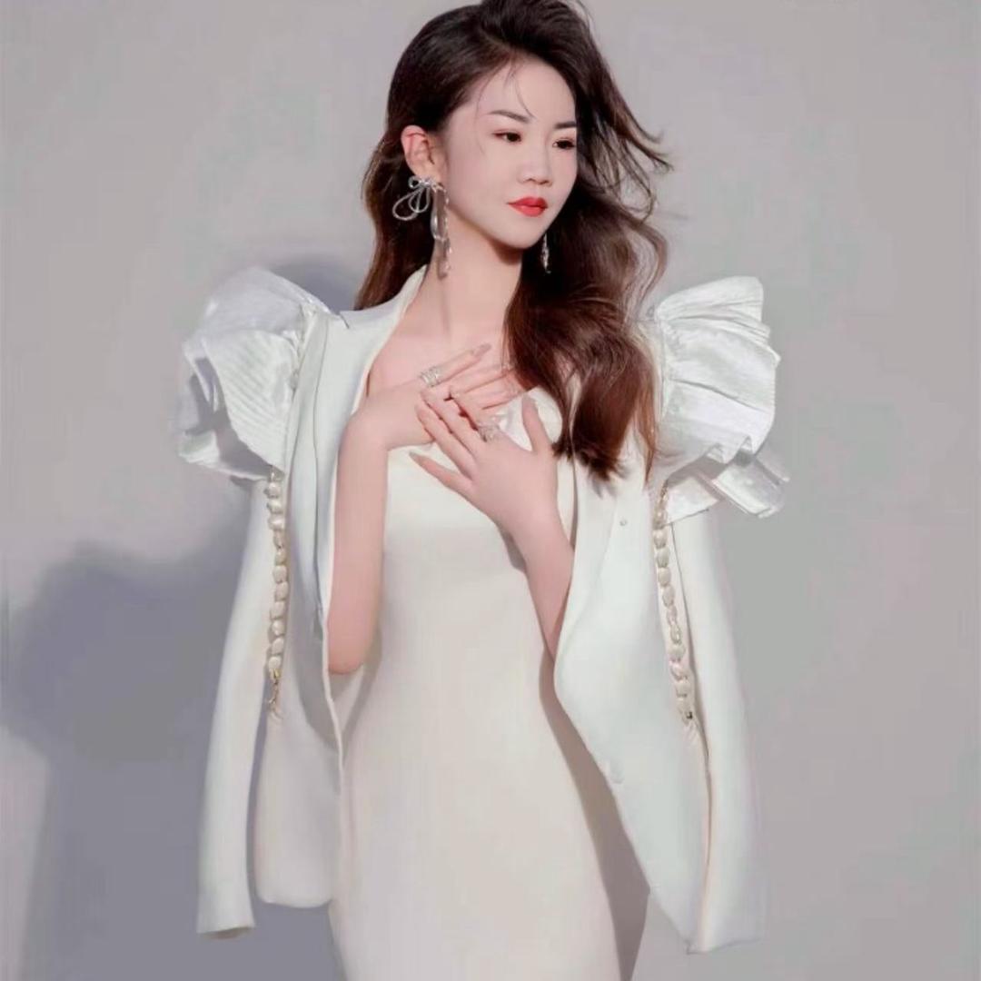 珞莹