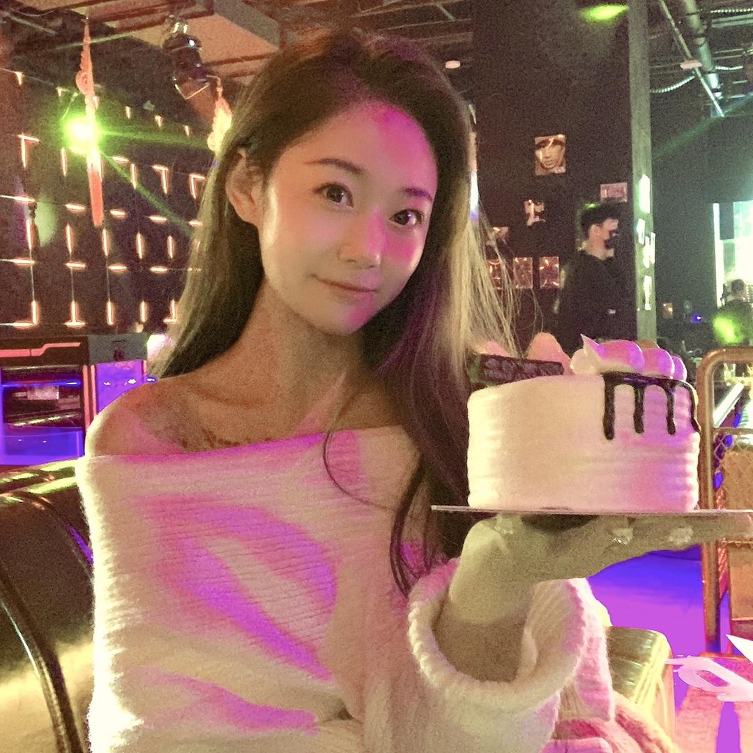 点点是点点🥳