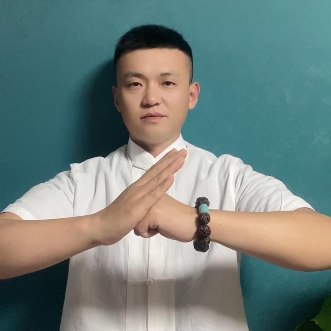 高翔（齐飞六步操）眼垂