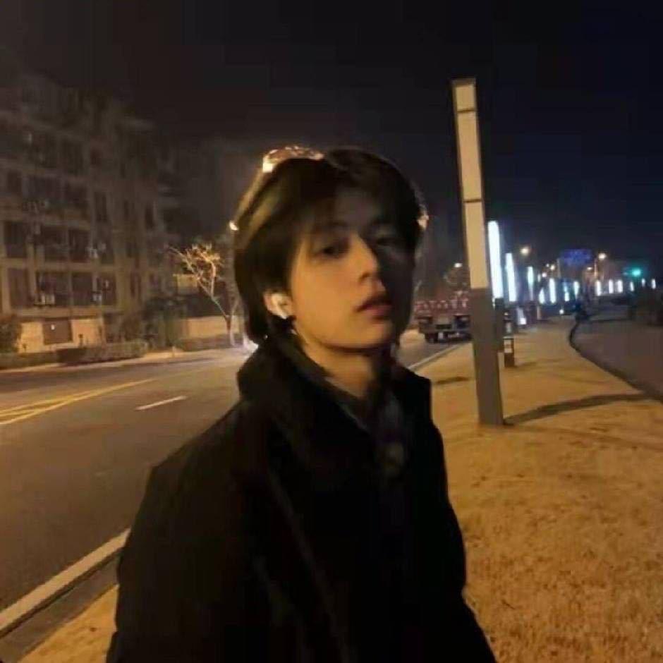 闹
