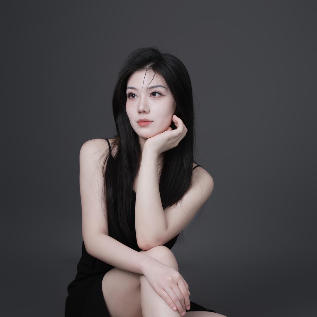 甜甜的小肉瑶