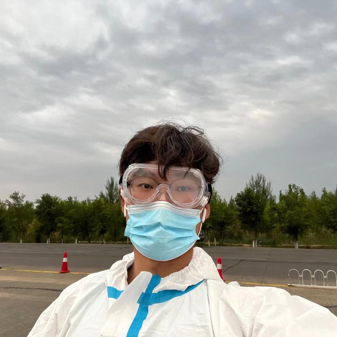 沙漠中迷失的人