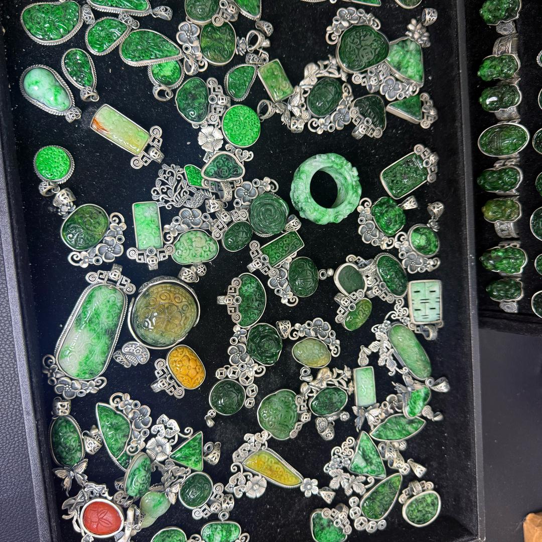 翡翠宝藏买手店