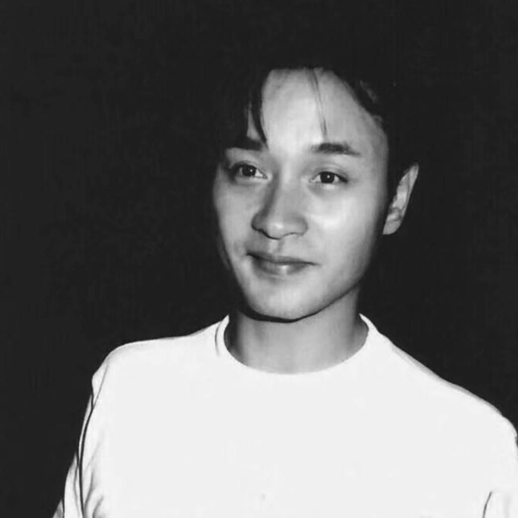 王小怪.
