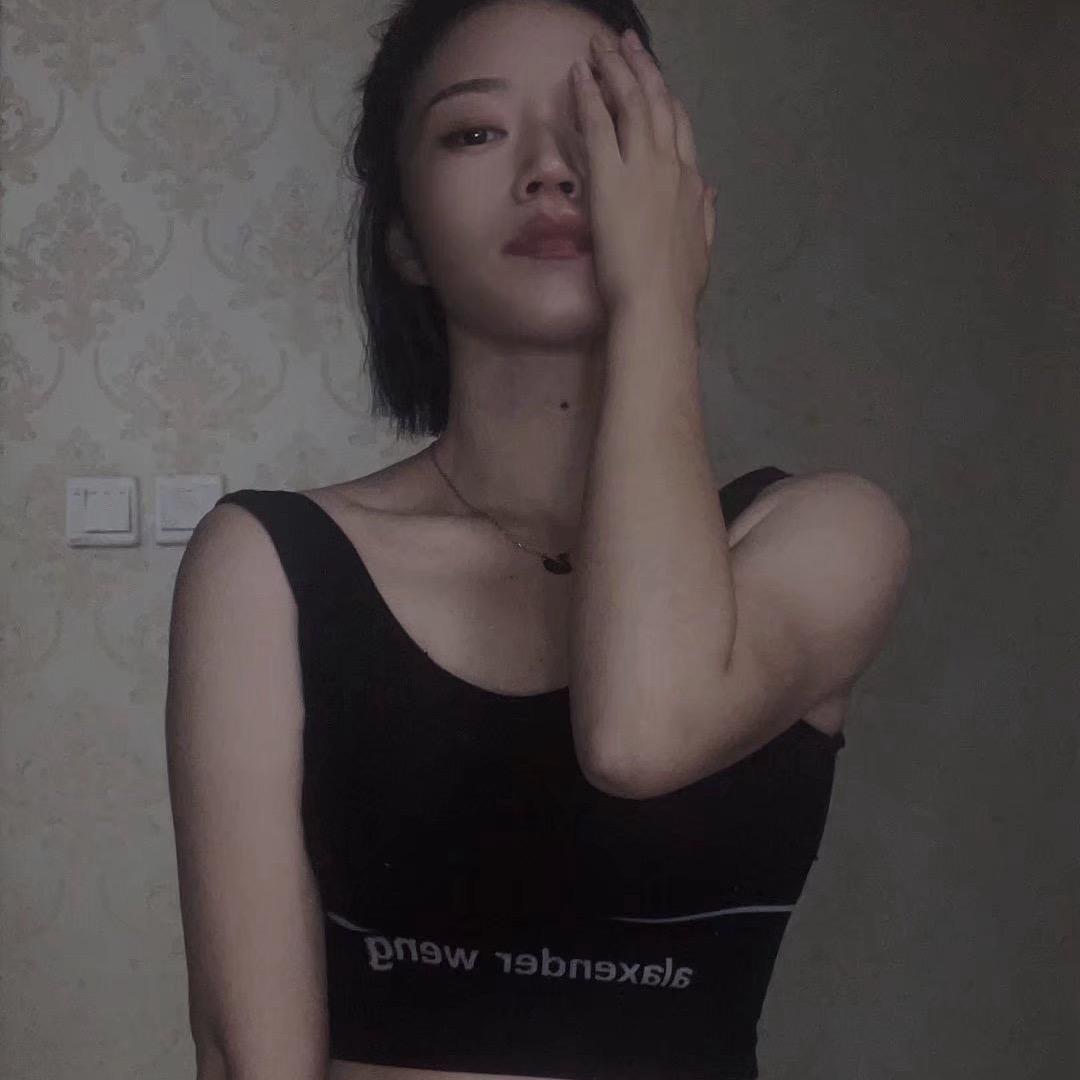 褚丹丹cdd