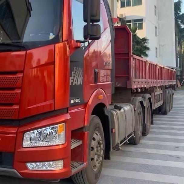 卡车代佬： 李哥