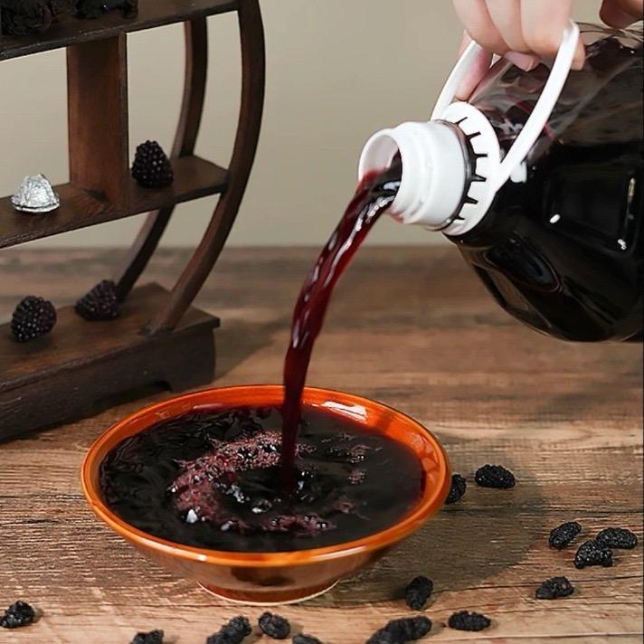 果江南非遗缸酿桑葚酒