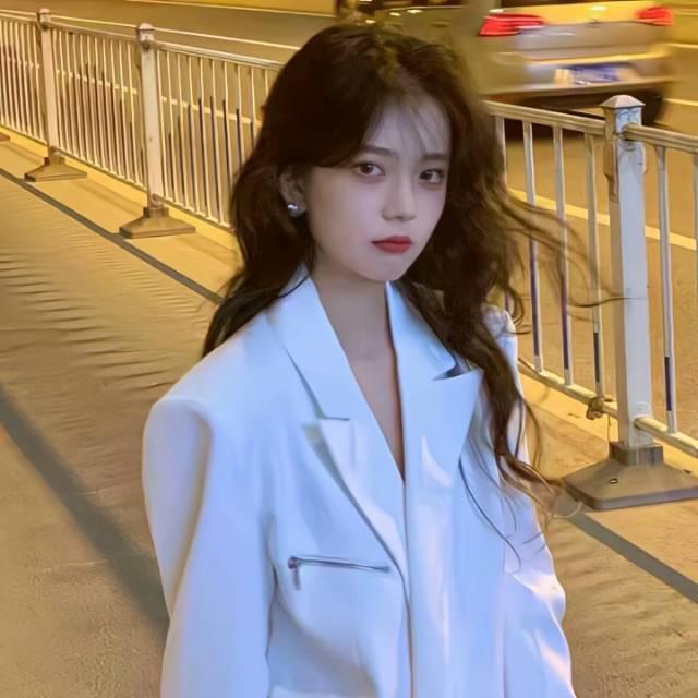宁萌