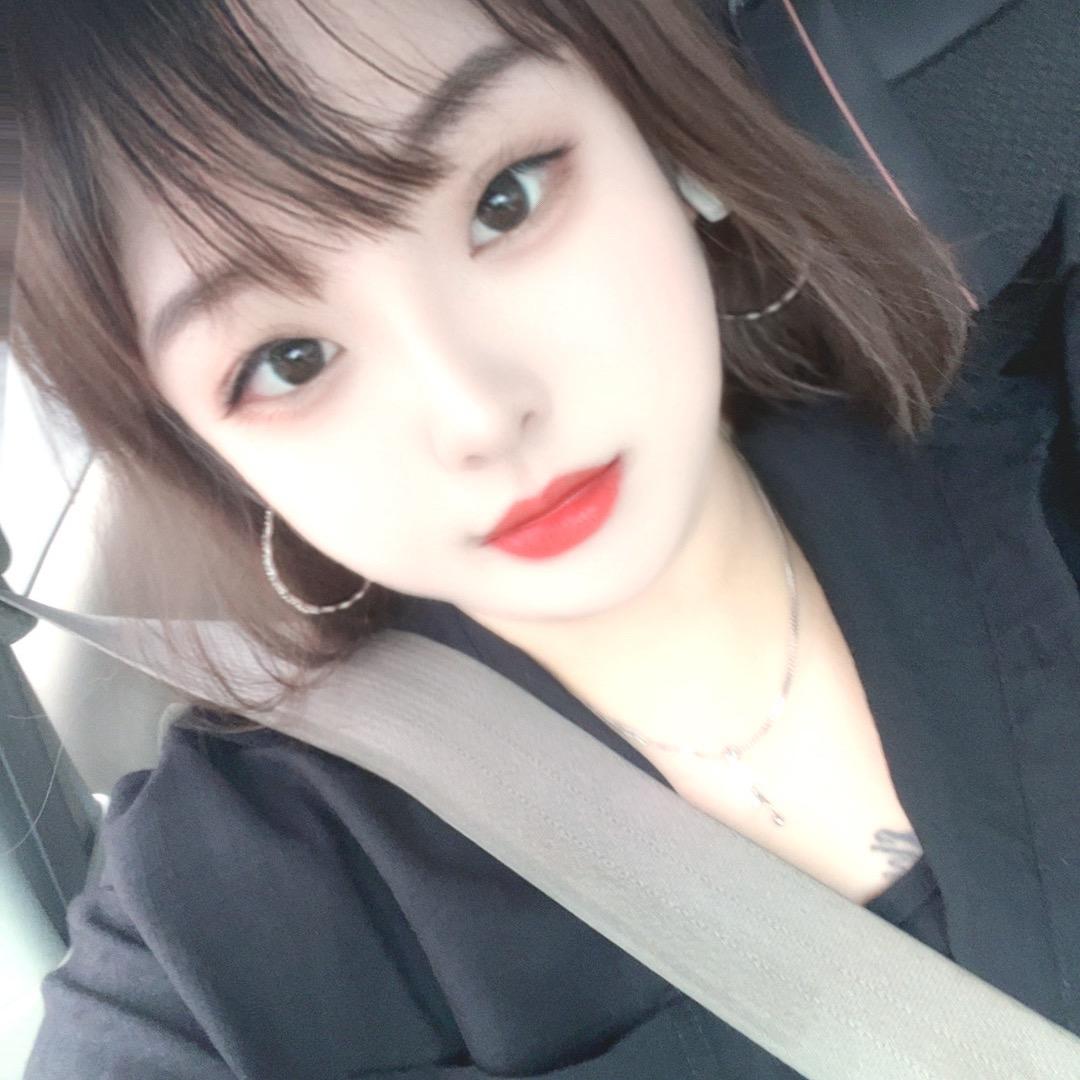 : “༺༃终究༒是梦༃