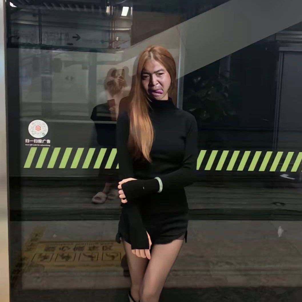 你的🐰女孩吖