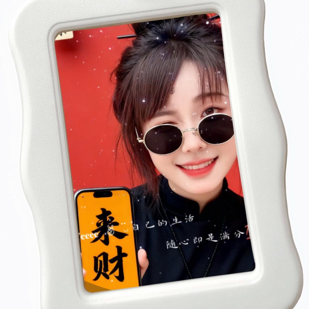 @笑而不语（＾ｖ＾）