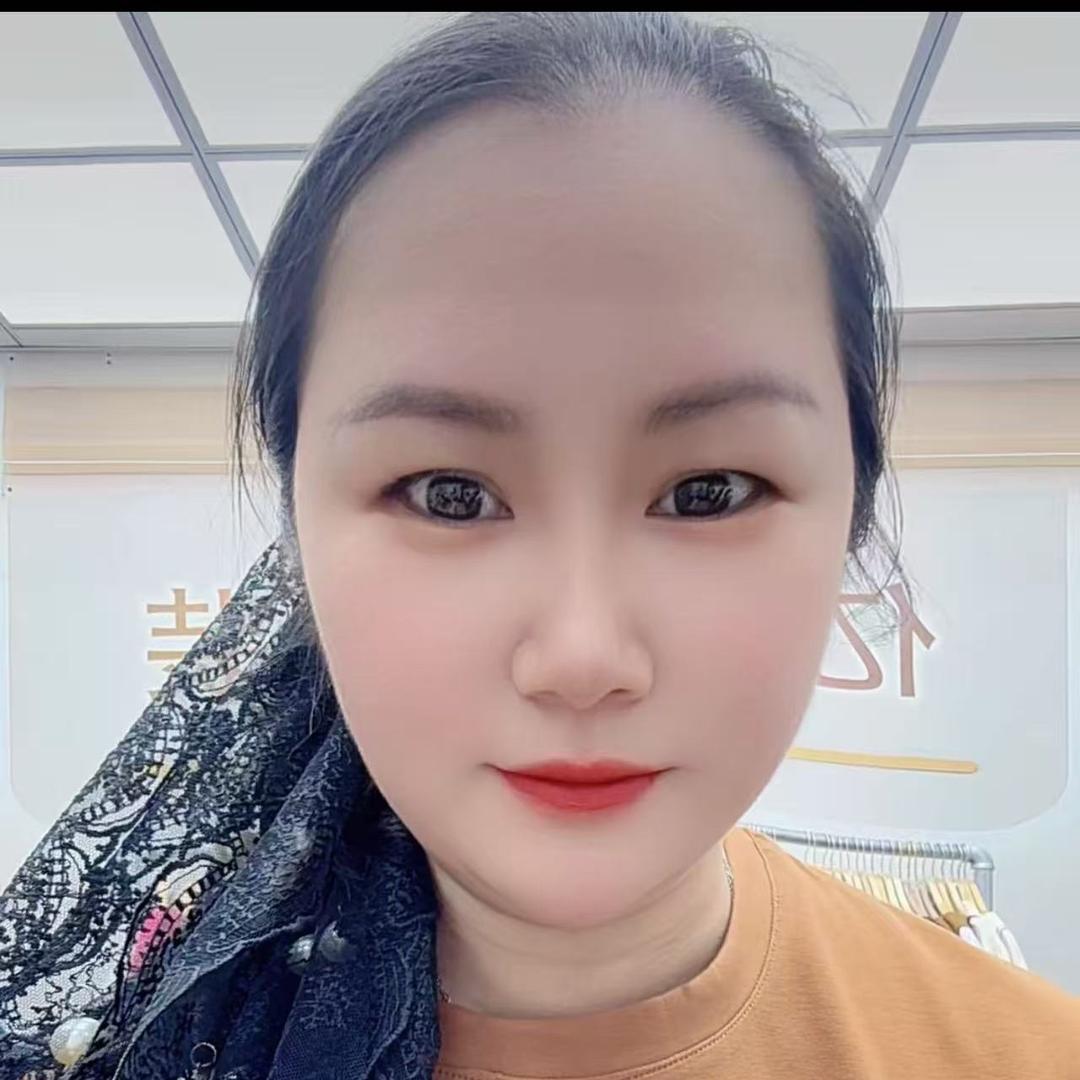 亿嘉大码女装