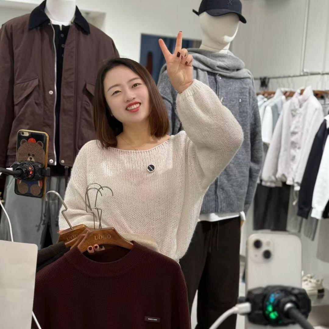 洪泽优优男装（华润苏果店）