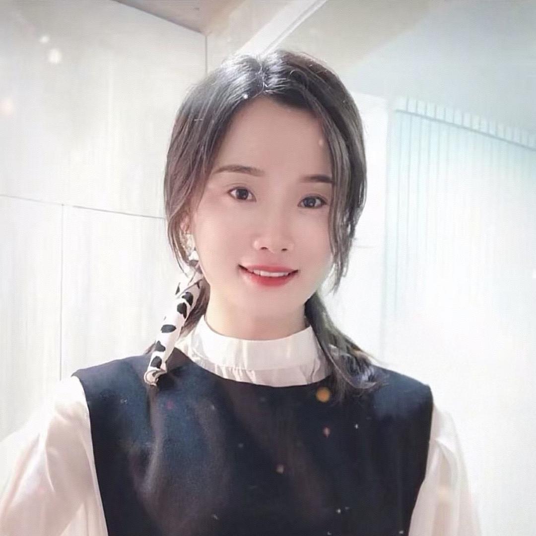 兰兰.