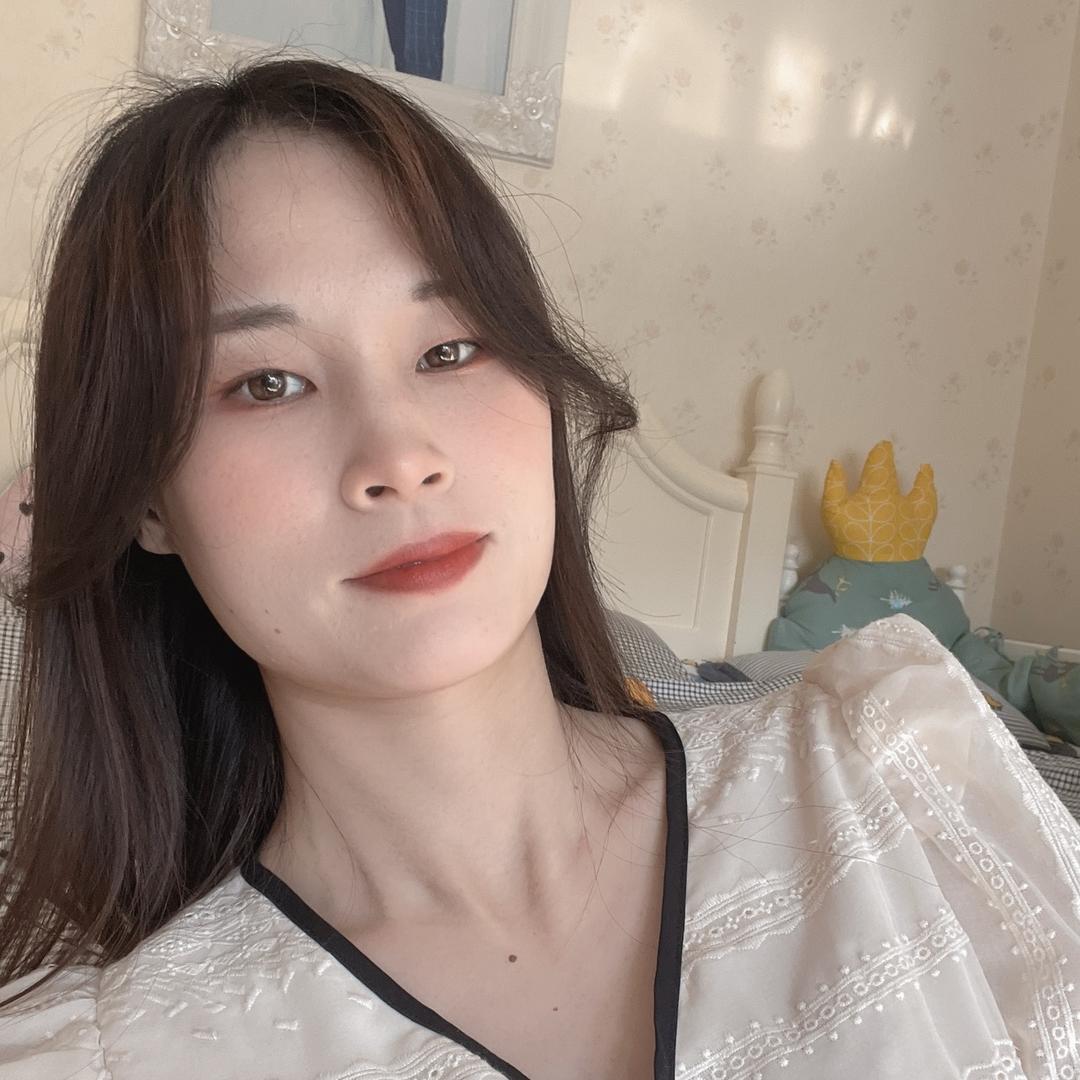 小铃铛🔔