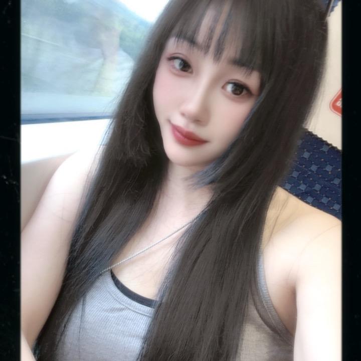 啊朵女装店