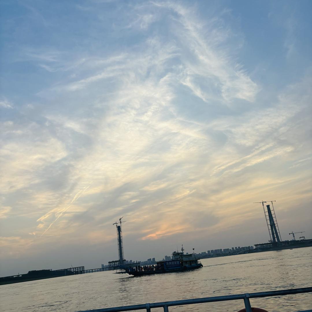 光明顶严选