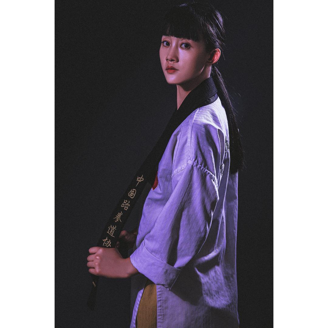 教跆拳道的小娟娟