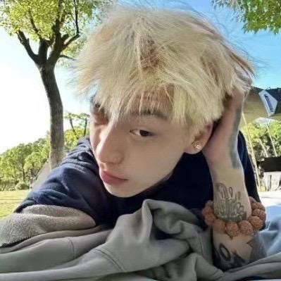 阿彬该睡觉了💤