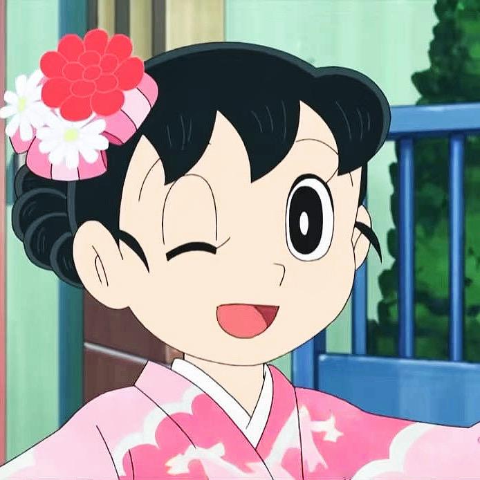 静香婷.