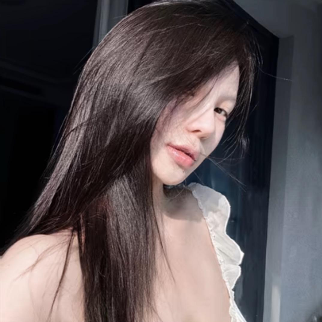 女 1