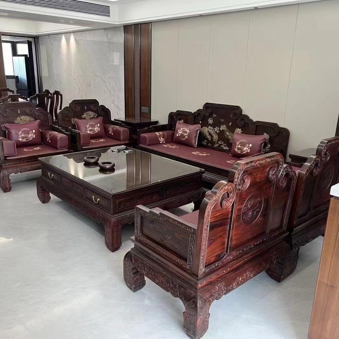 辉发红木家具基地-