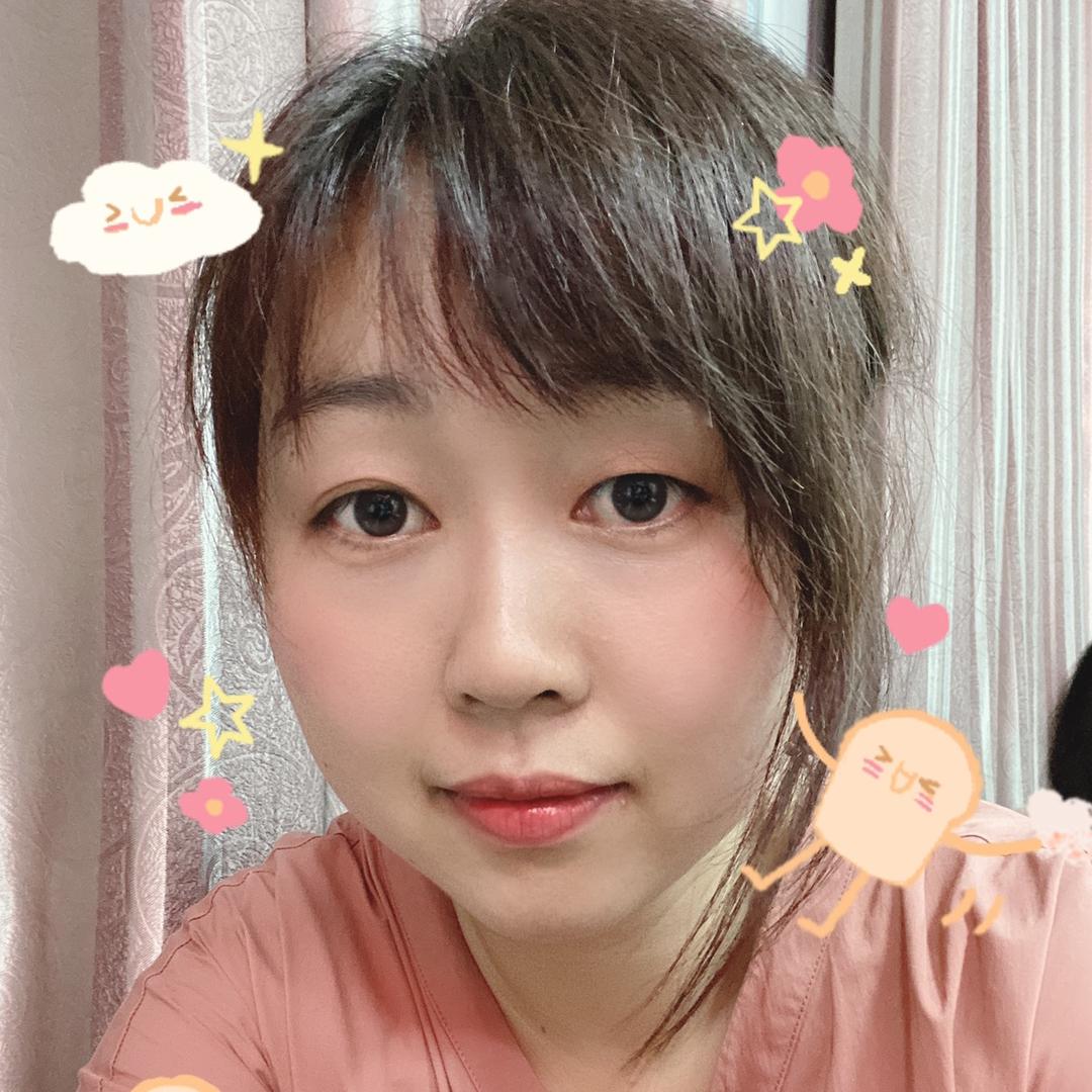 耀眼的大鸭梨😍