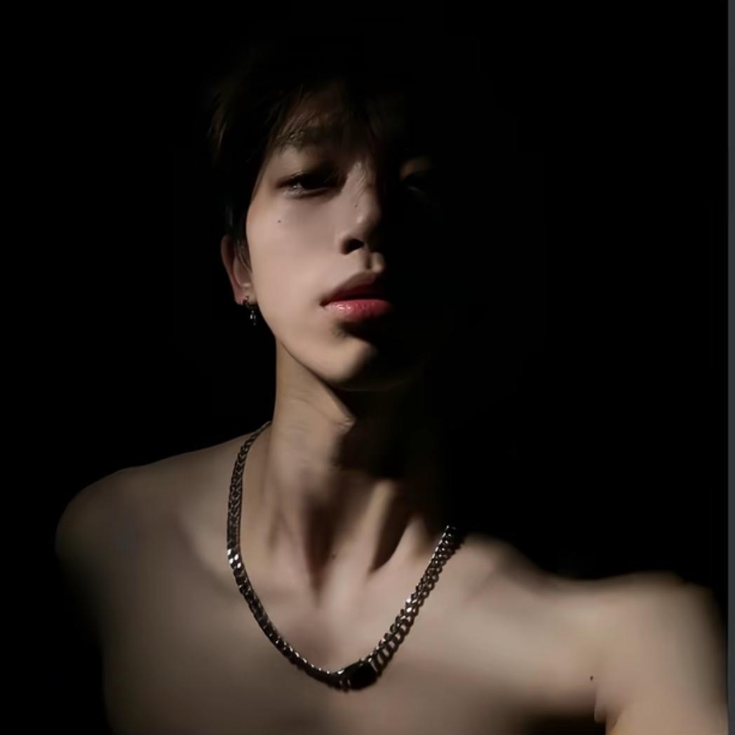 Yy