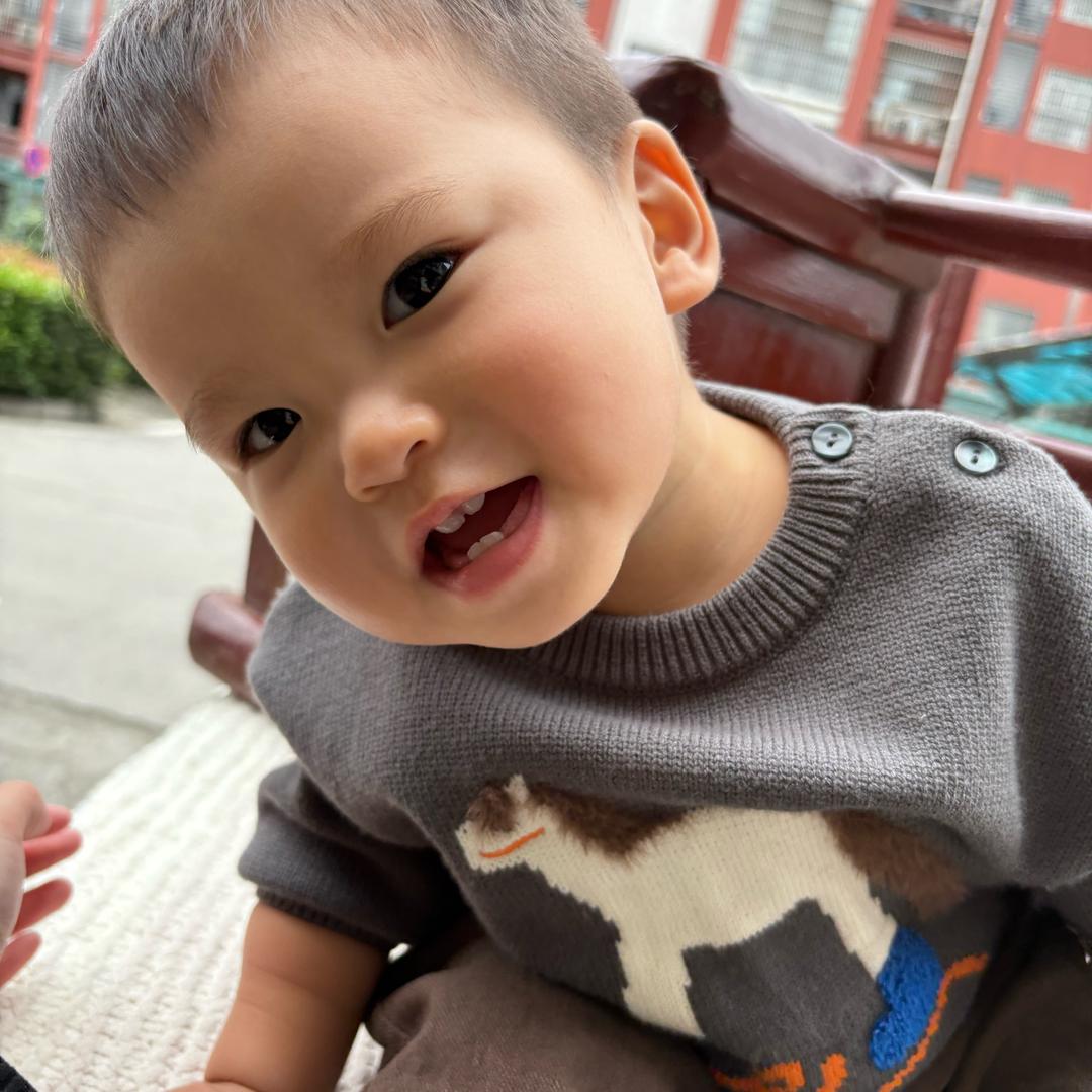 Yang.💛