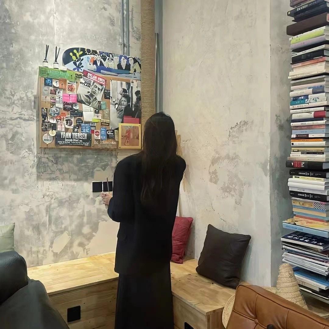 韦梦雨.