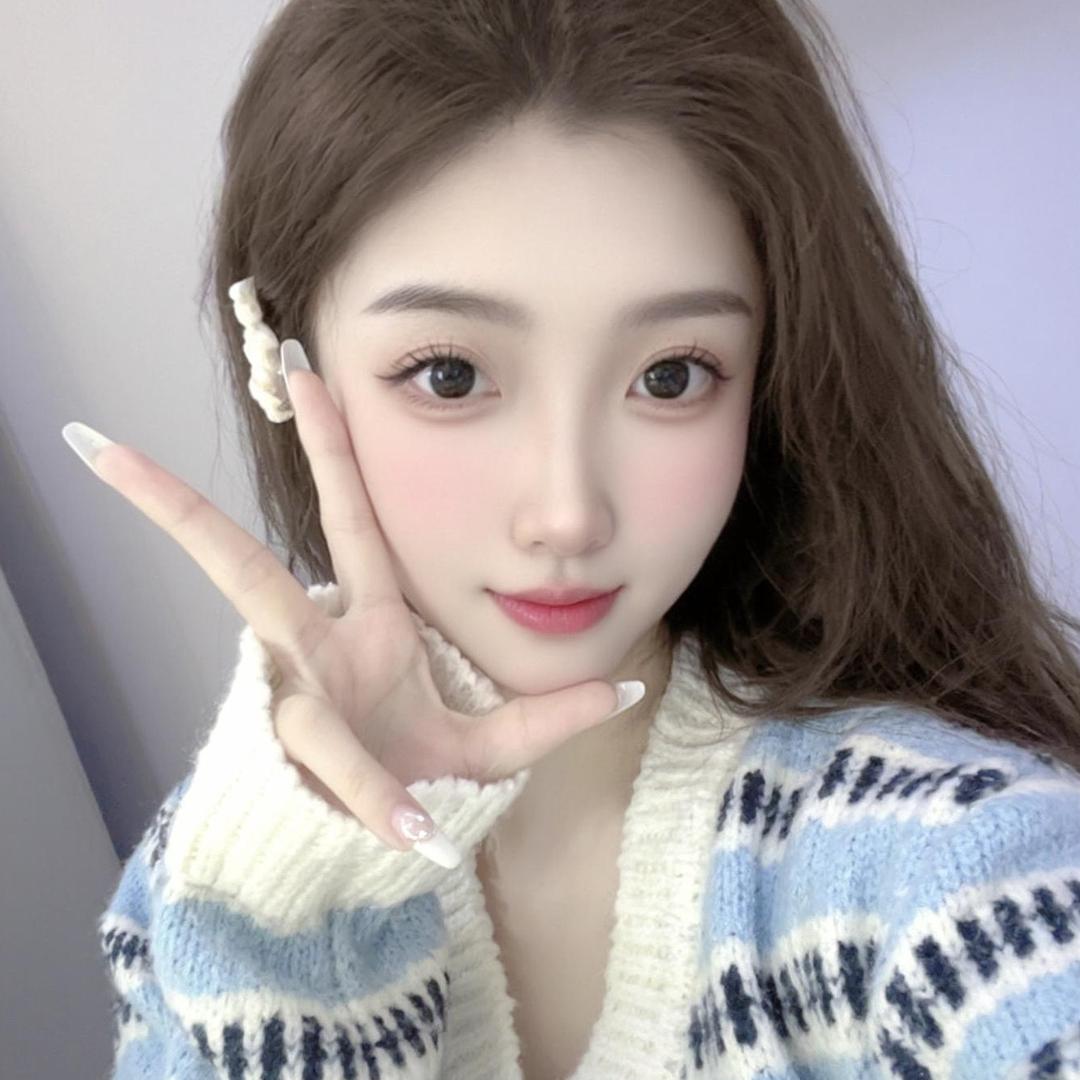 柒柒