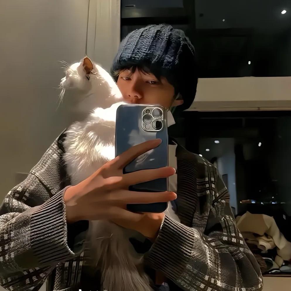 👀