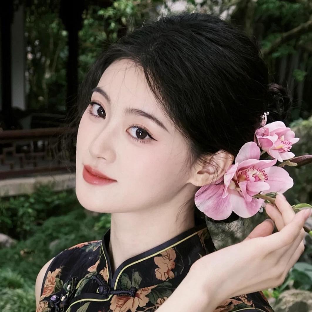 小小静🦄