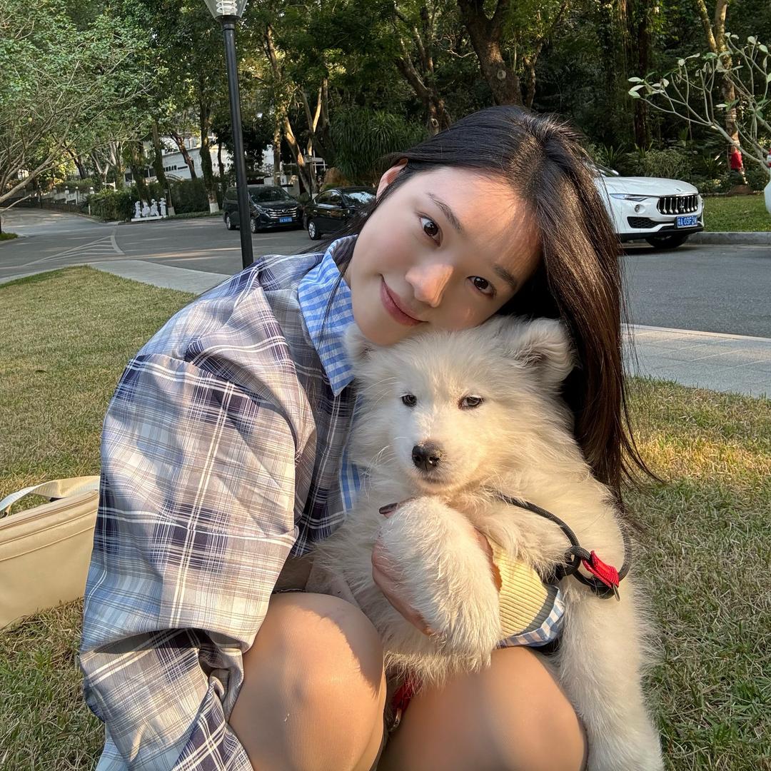 很Ok鄧女士