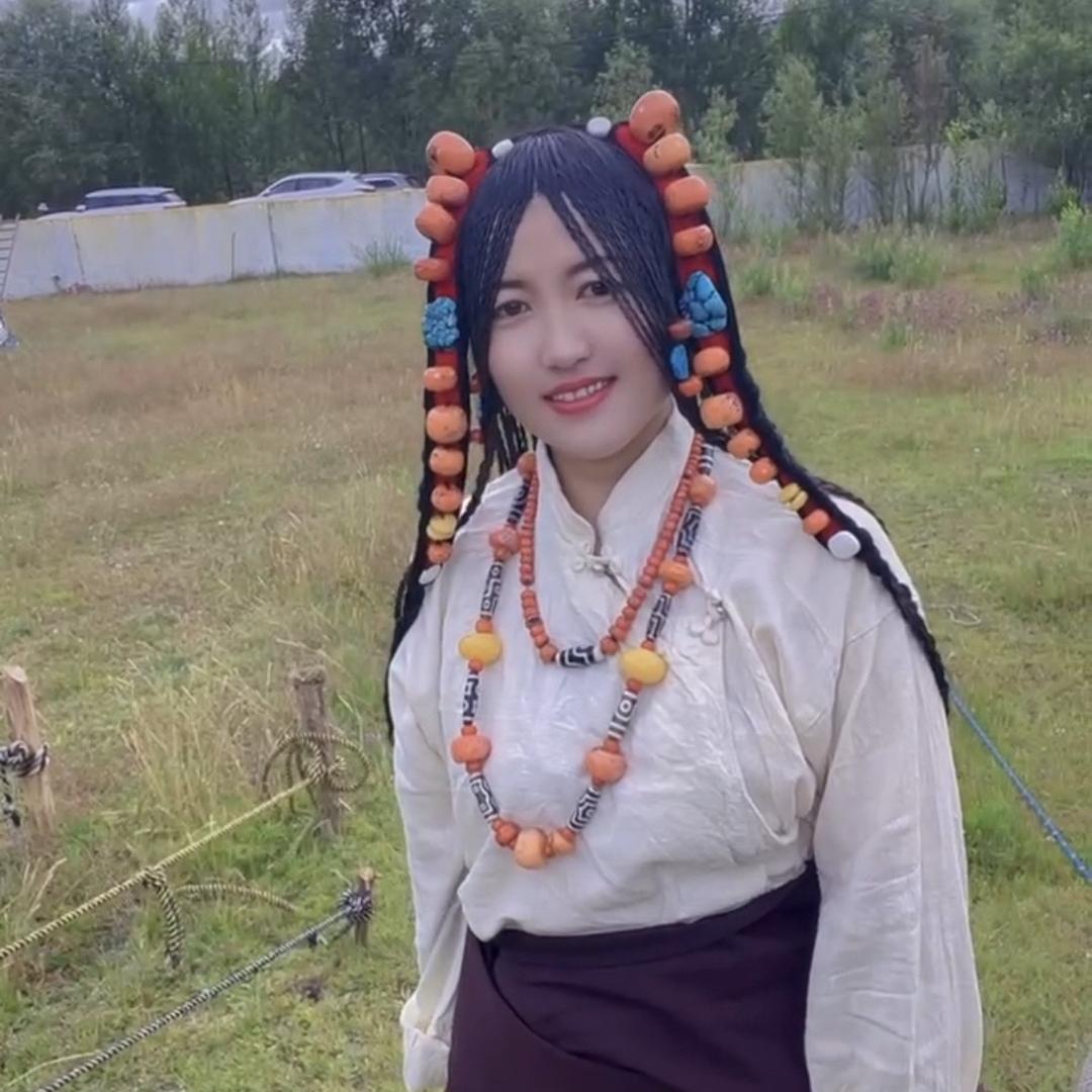 琼  美朵🌸