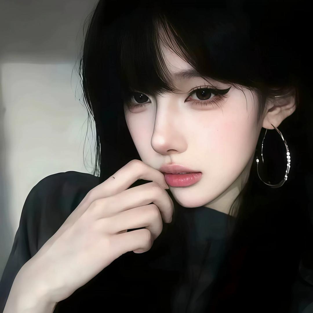 美娜莎^.