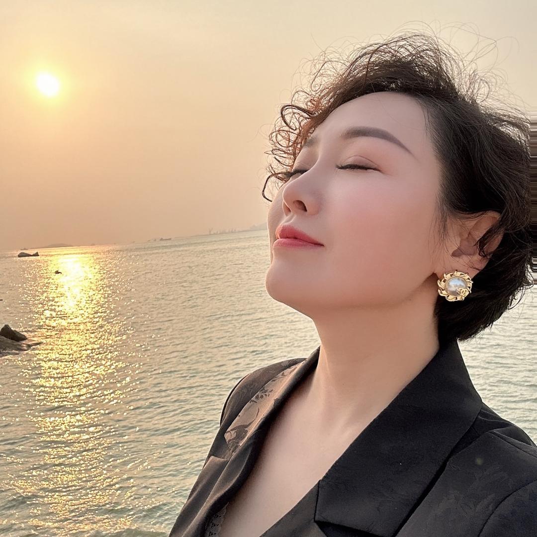 菲尔姐姐