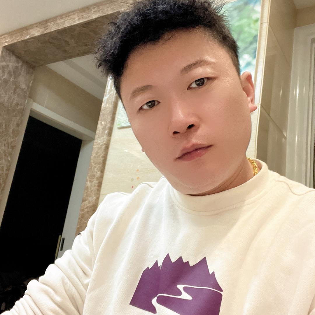 龙龙