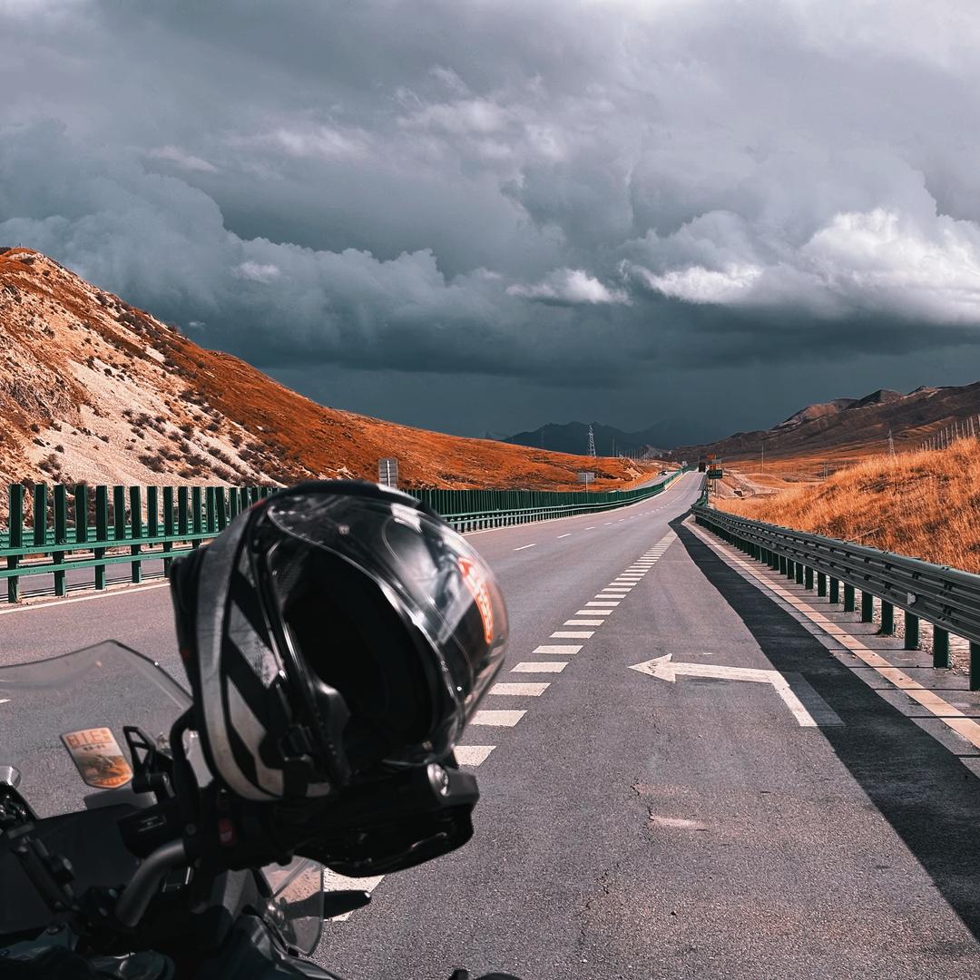 小鱼儿.天蓝弟✨