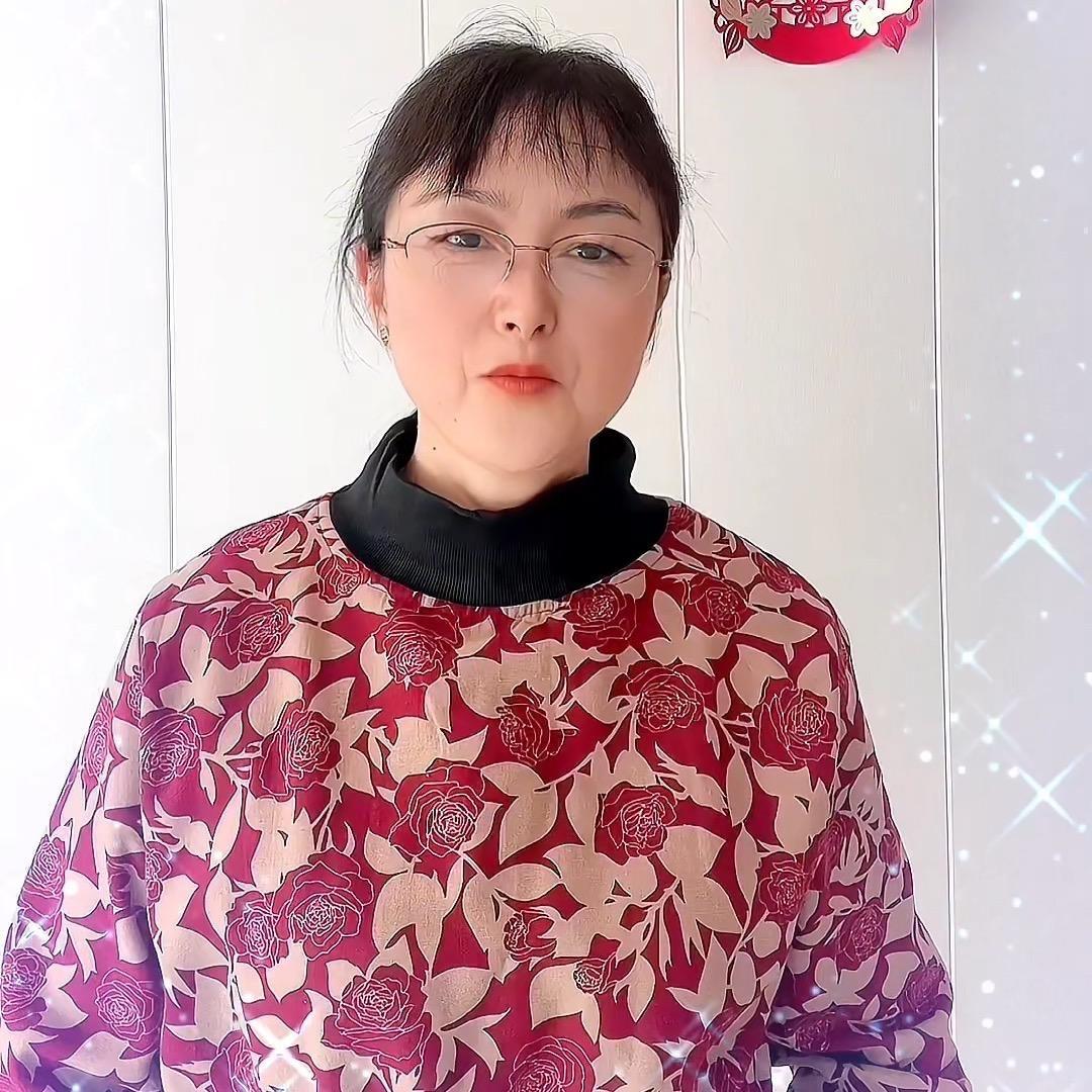 浩浩姐2《17:10》开播号在主页