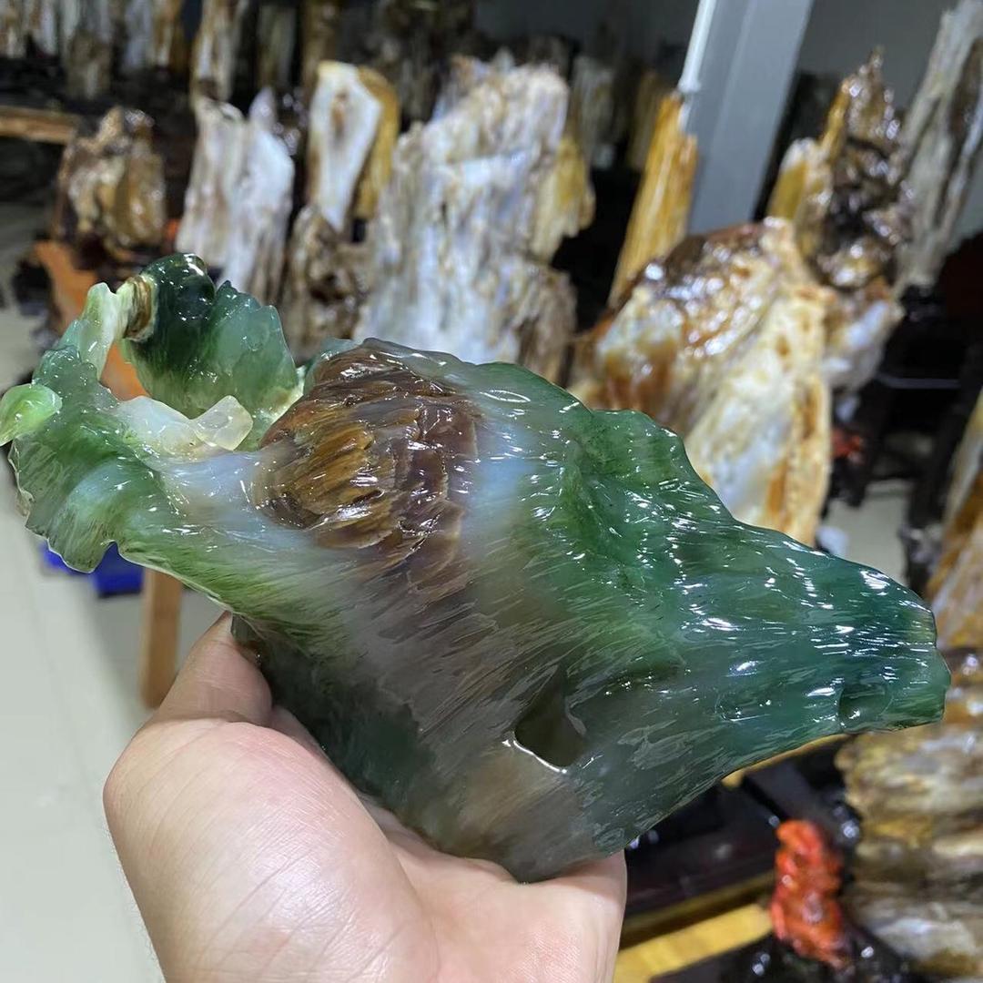 玲珑树化玉