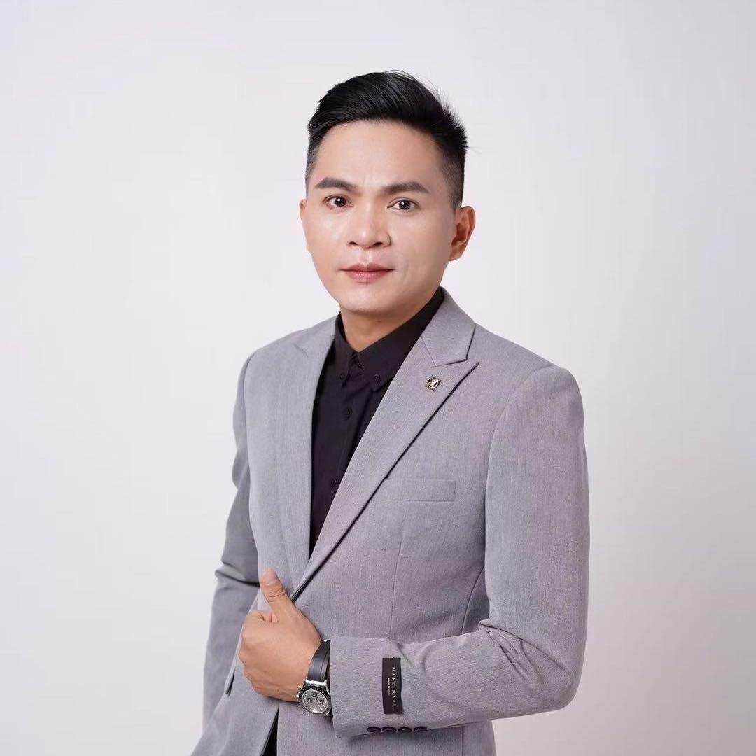 佛山眉毛设计明哥