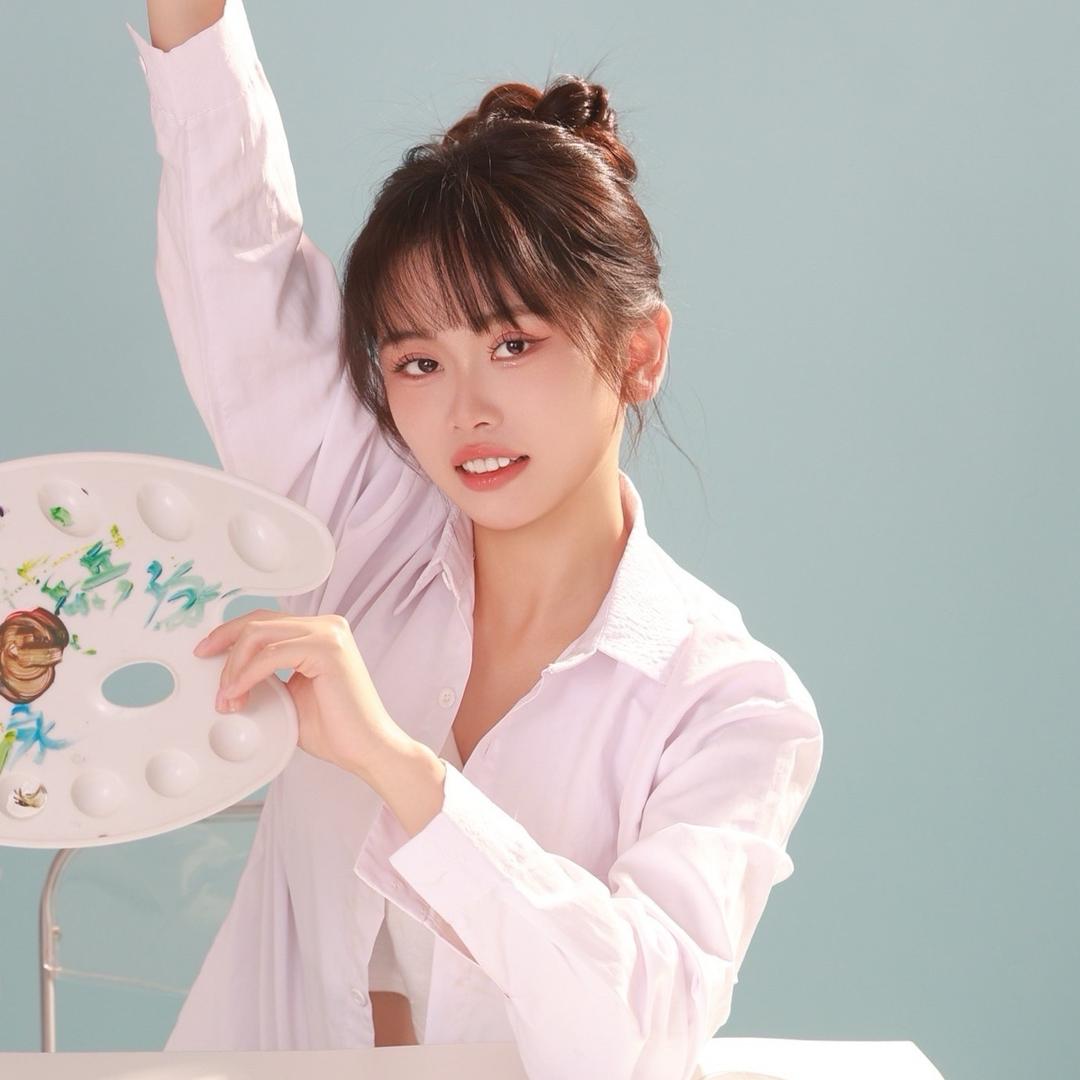 阿蕾yy