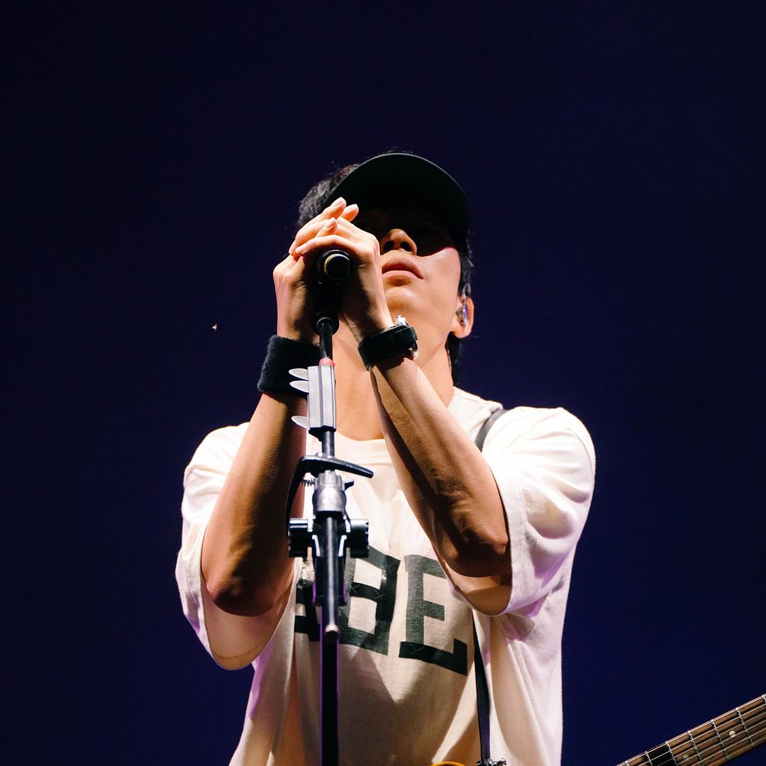 赵小雷_🦔（和赵雷跨过年版）