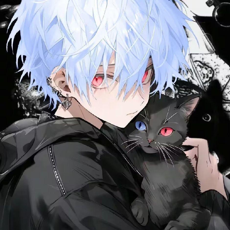 八月