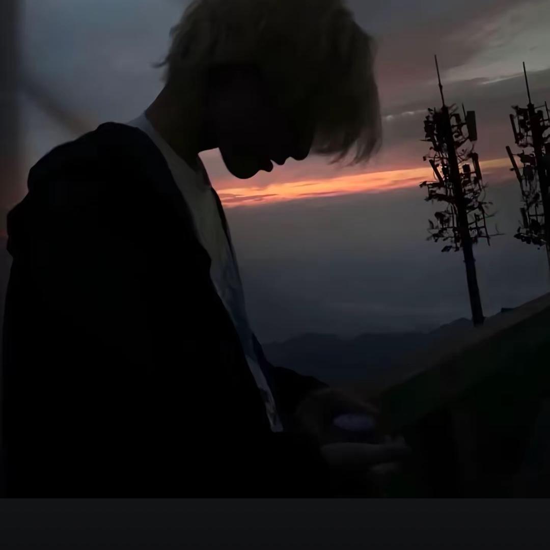 柒墨